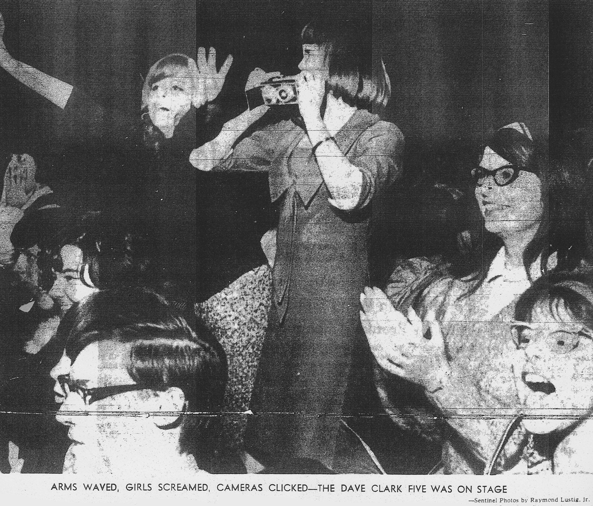 Dave Clark Fans Milwaukee Sentinel December 15, 1964